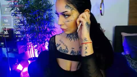 Snapshot of creamyinkk chatting on March 2026 11:58:01 AM Sophie online show from March 2026 11:58:01 AM