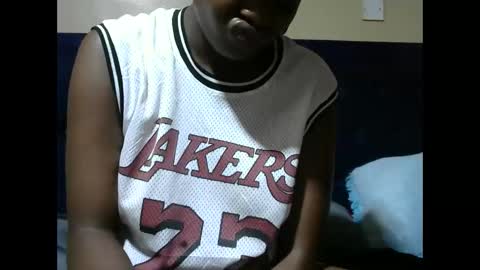 Snapshot of creamymomma chatting on March 2026 01:34:01 AM verah online show from March 2026 01:34:01 AM