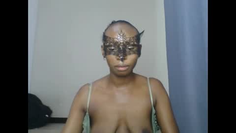 Snapshot of creamypitches chatting on November 2025 04:31:02 PM creamy pussy online show from November 2025 04:31:02 PM