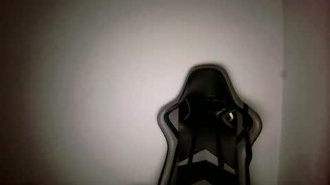 criatian_grey online show from August 2026 11:47:01 PM