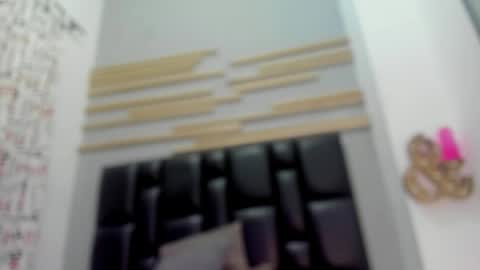 criistal_castro online show from May 2026 12:45:02 PM