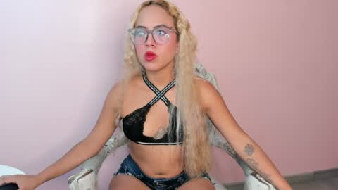 CristyBloom  online show from June 2026 06:06:02 PM
