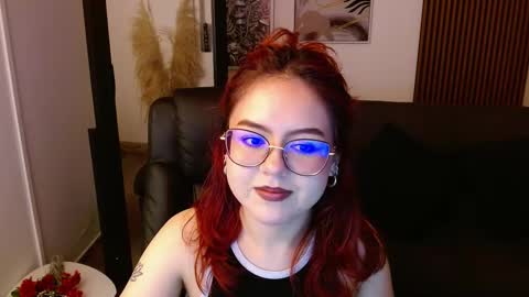 Snapshot of crimson_tati chatting on March 2025 07:10:01 AM Tatiana online show from March 2025 07:10:01 AM