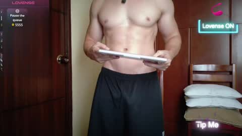 cris2428 online show from May 2026 02:24:02 PM