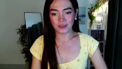 my beautiful cris online show from October 2025 04:43:02 AM