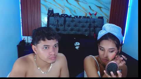 Snapshot of crisandmery chatting on November 2025 02:57:02 AM CRISANDMERY online show from November 2025 02:57:02 AM