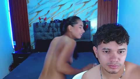 Snapshot of crisandmery chatting on February 2026 06:42:02 AM CRISANDMERY online show from February 2026 06:42:02 AM