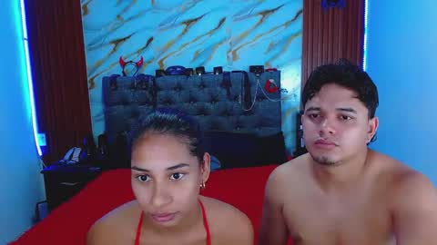 CRISANDMERY online show from March 2026 05:13:01 AM