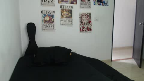 criscamiloo online show from April 2026 05:30:02 PM