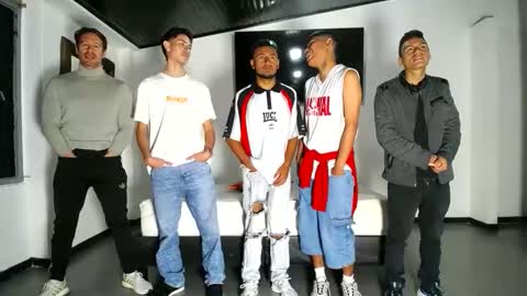 Snapshot of crismens chatting on October 2025 11:38:02 AM crismens online show from October 2025 11:38:02 AM