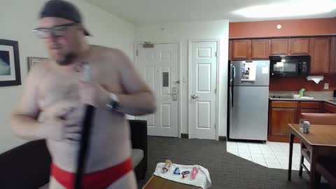 Crisp Xris online show from November 2025 07:56:02 PM