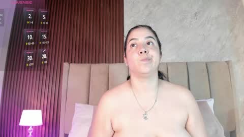 criss  spiicy online show from May 2026 06:35:01 PM