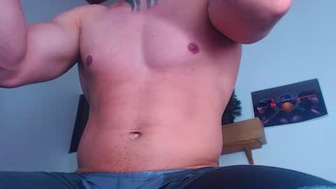 Snapshot of criss__tom chatting on February 2025 05:37:01 AM Cristopher online show from February 2025 05:37:01 AM