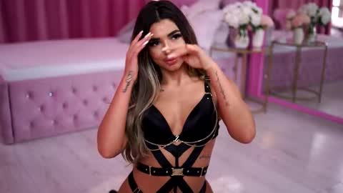 Snapshot of crisstyblair chatting on February 2026 01:01:02 PM Crissy online show from February 2026 01:01:02 PM