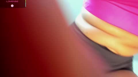 Snapshot of cristal_crossfit chatting on March 2025 03:40:01 PM Cristal online show from March 2025 03:40:01 PM