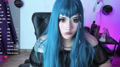 Snapshot of cristal_kosh chatting on February 2025 01:02:01 AM Cris online show from February 2025 01:02:01 AM