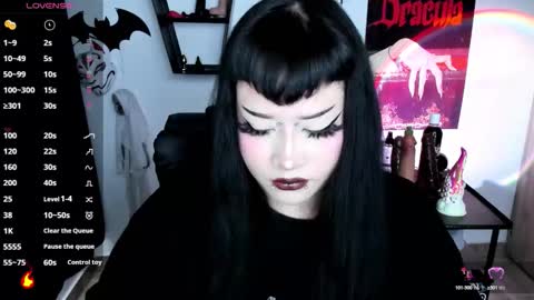 Snapshot of cristal_kosh chatting on September 2025 02:19:01 PM Cris online show from September 2025 02:19:01 PM