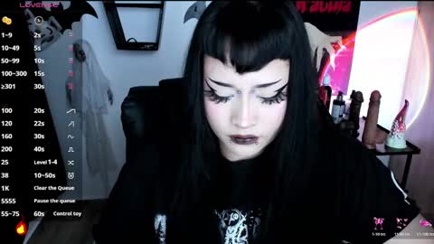 Snapshot of cristal_kosh chatting on November 2025 10:20:02 PM Cris online show from November 2025 10:20:02 PM