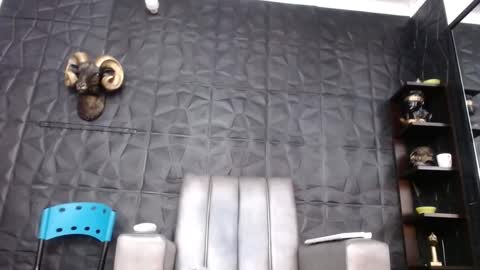 Hanna  online show from October 2025 01:10:01 PM