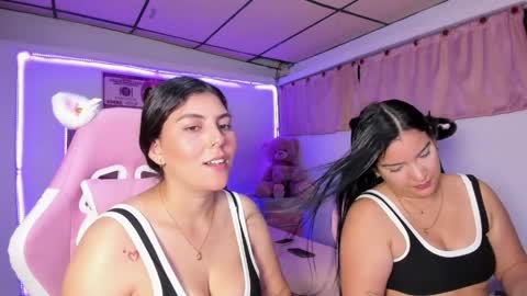 cristal_smith20 online show from April 2026 01:36:02 AM