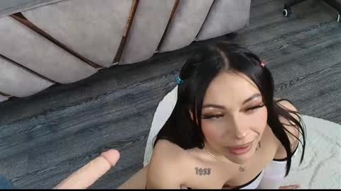 CRISTAL  VIOLETA online show from December 2025 03:40:02 PM