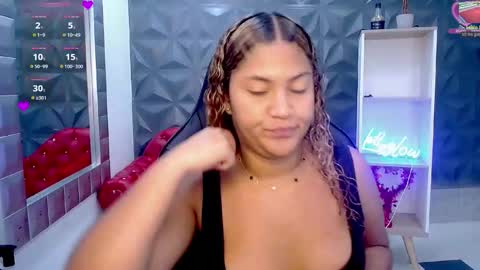 Cristal online show from February 2026 11:28:01 PM