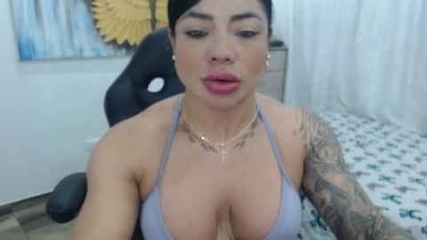 Natalie                      online show from September 2025 10:34:01 PM