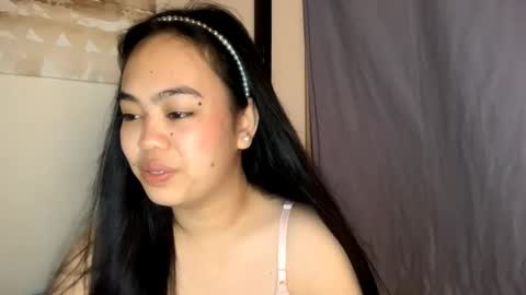 Snapshot of cristalgurnett chatting on March 2026 11:30:02 PM Aria online show from March 2026 11:30:02 PM