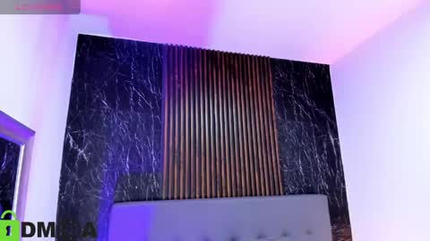 cristal acosta online show from May 2026 07:10:01 PM