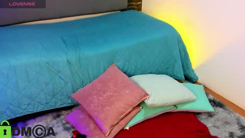 cristal acosta online show from May 2026 07:41:01 PM