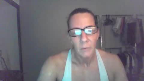 Snapshot of cristalmills069 chatting on May 2026 11:33:02 PM Quartz online show from May 2026 11:33:02 PM