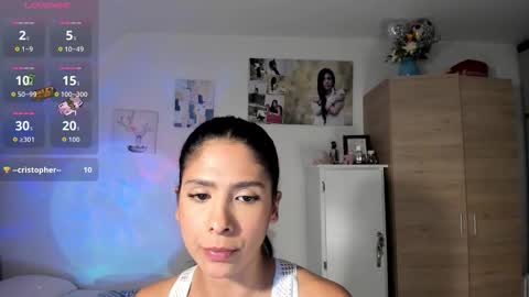 cristal online show from November 2025 08:52:01 PM