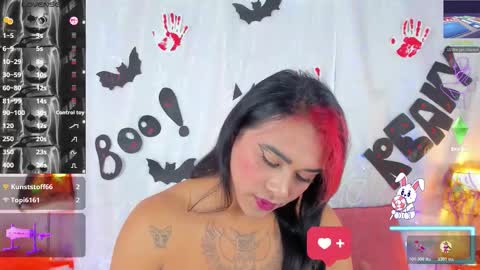 Snapshot of cristalsofiahot chatting on October 2025 03:00:01 PM Cristal Sofia online show from October 2025 03:00:01 PM