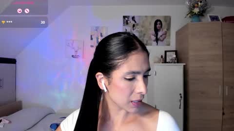 veronika online show from March 2026 03:21:01 AM