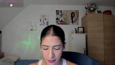 veronika online show from June 2026 03:42:01 AM