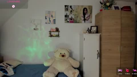 veronika online show from June 2026 03:55:01 AM