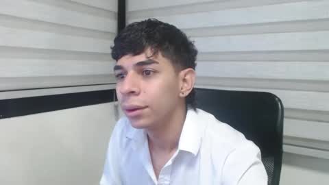 Snapshot of cristhian_slytherin chatting on October 2025 05:57:02 AM cristhian online show from October 2025 05:57:02 AM