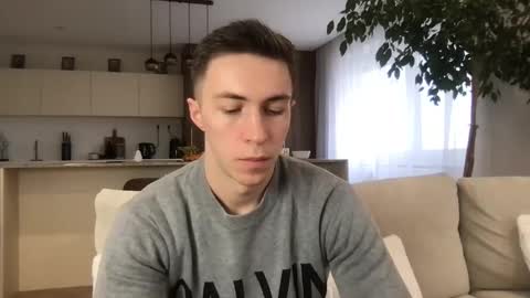 Snapshot of cristianovilla chatting on December 2024 12:49:01 PM CristianoHailey online show from December 2024 12:49:01 PM