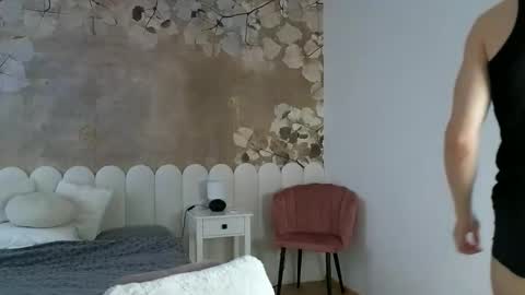 CristianoHailey online show from March 2026 11:58:01 AM