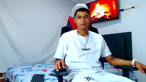 cristian online show from May 2026 07:24:02 AM