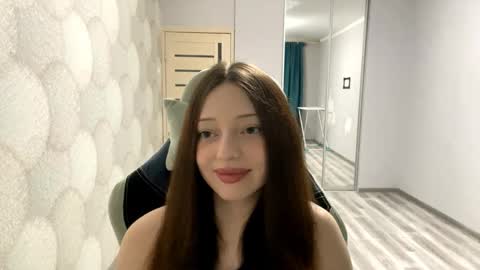 Cristi online show from February 2026 02:23:01 PM