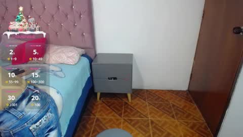 Snapshot of cristin_doll chatting on December 2024 02:05:02 PM cristina online show from December 2024 02:05:02 PM