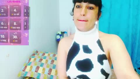 Snapshot of cristina_connor chatting on October 2025 02:20:01 AM Cristina online show from October 2025 02:20:01 AM