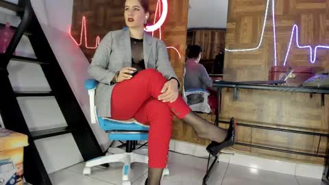 Julieta online show from April 2026 09:38:01 PM