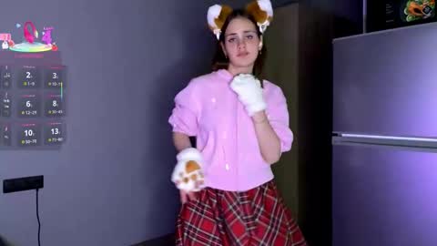 Anne online show from September 2025 04:12:01 PM