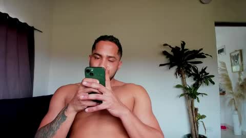 Cristian online show from April 2026 06:36:02 PM