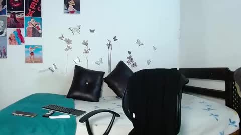 Cristofer online show from February 2025 01:42:01 AM