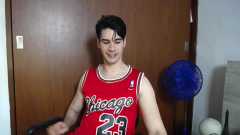 Snapshot of cristopher_vega182 chatting on November 2025 08:21:02 PM cristopher online show from November 2025 08:21:02 PM