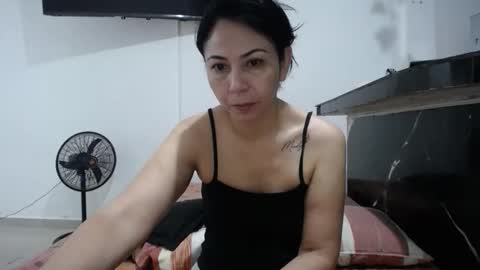 Snapshot of crisyoha4020 chatting on October 2025 08:09:02 PM crisyoha4020 online show from October 2025 08:09:02 PM