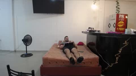 Snapshot of crisyoha4020 chatting on October 2025 08:05:01 PM crisyoha4020 online show from October 2025 08:05:01 PM